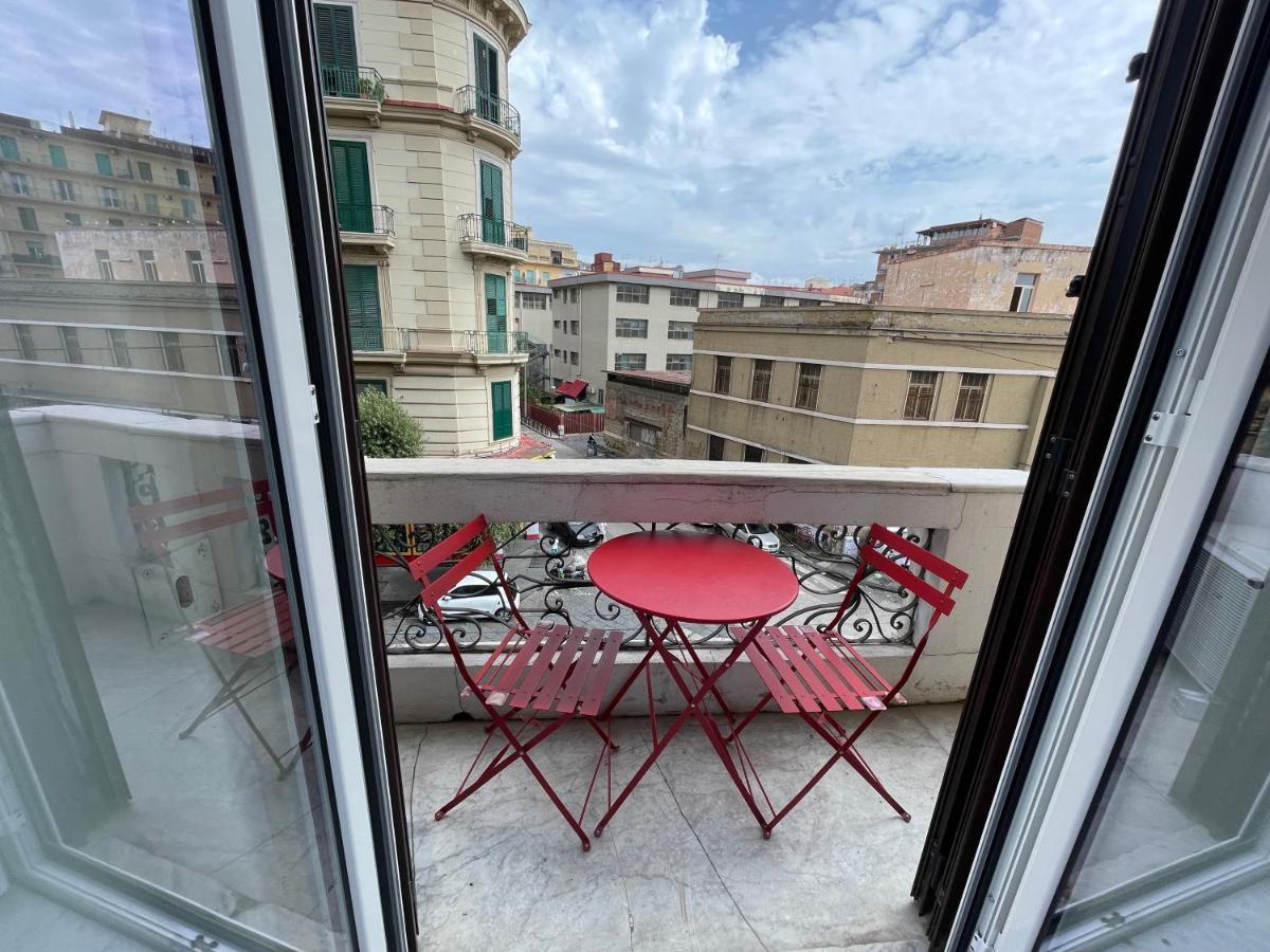Garibaldi 118 Luxury Apartment Napoli Exterior foto